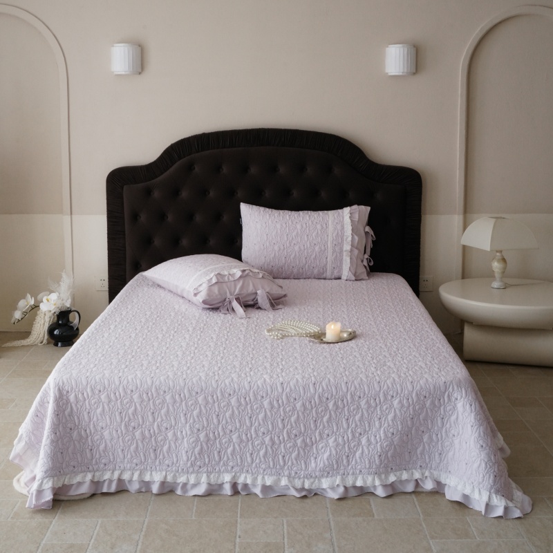 莱赛尔天丝棉刺绣床盖