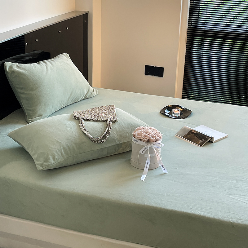 纯色牛奶绒保暖床笠法兰绒