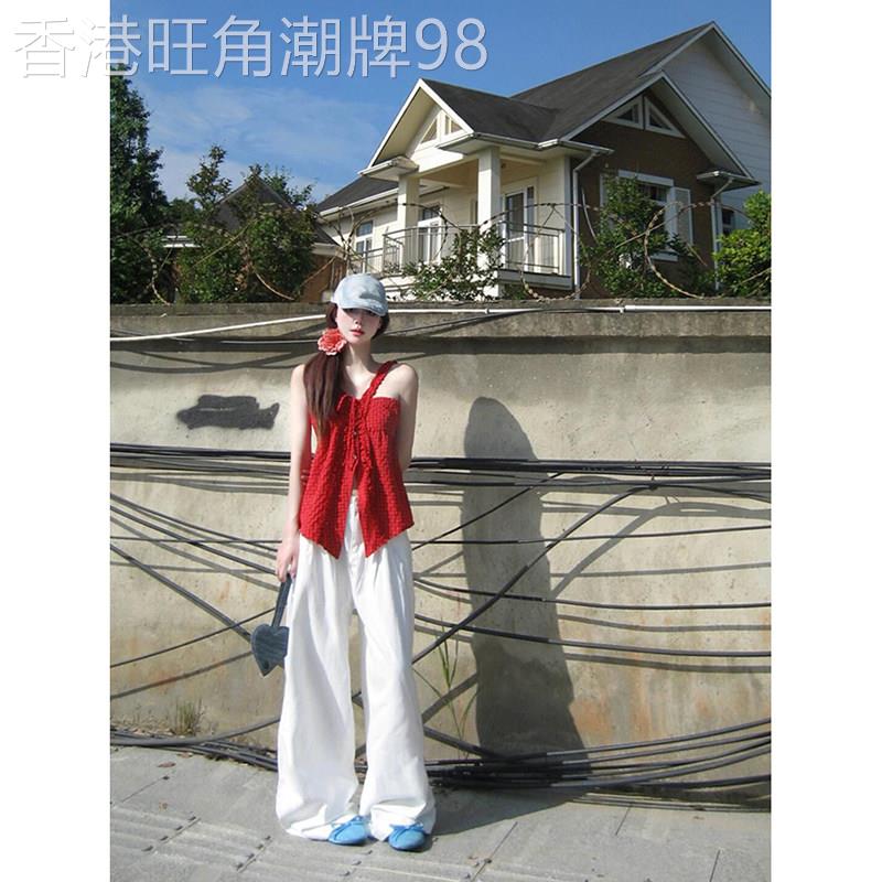 夏季多巴胺穿搭红色挂脖露肩吊带背心女夏季外穿宽松减龄无袖上衣