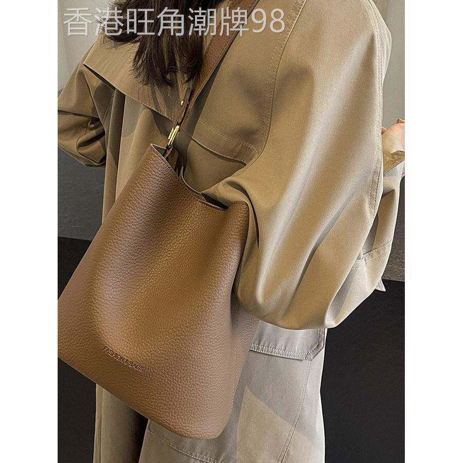 日本[设计师]I.T Bag覆古软面小包单肩腋窝包通勤斜挎包