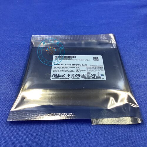 Samsung三星MZQLB3T8HALS-0000