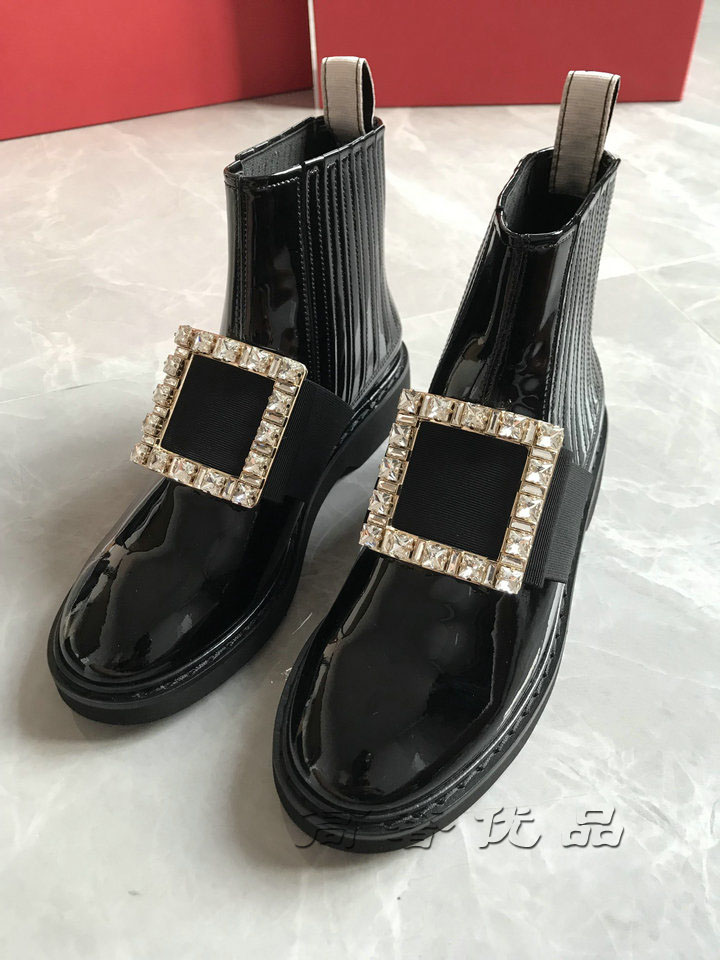 欧货女鞋外贸高端女靴真皮漆皮弹力筒靴方扣套筒时装靴女士短靴女