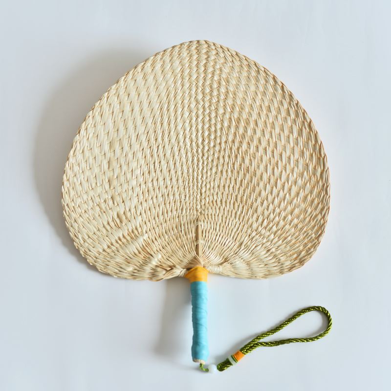 。手工编织棕树叶夏季清凉老人小孩驱蚊手摇扇子桃形宝宝草编大蒲高性价比高么？