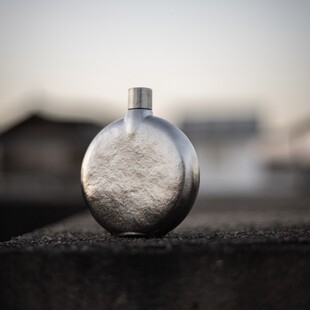 冯唐出品成事好物不败酒壶99%纯钛半手作送礼时尚精致户外便携式