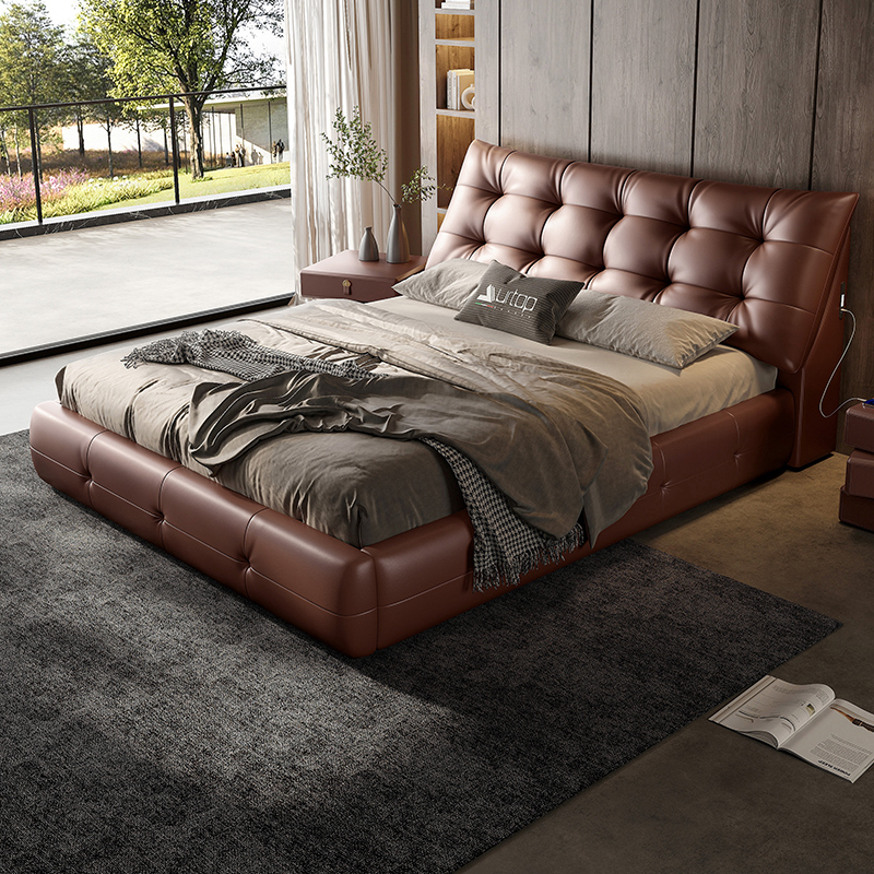 2025新款黑莓床真皮软包床政府补贴主卧室高端大气落地轻奢真皮床