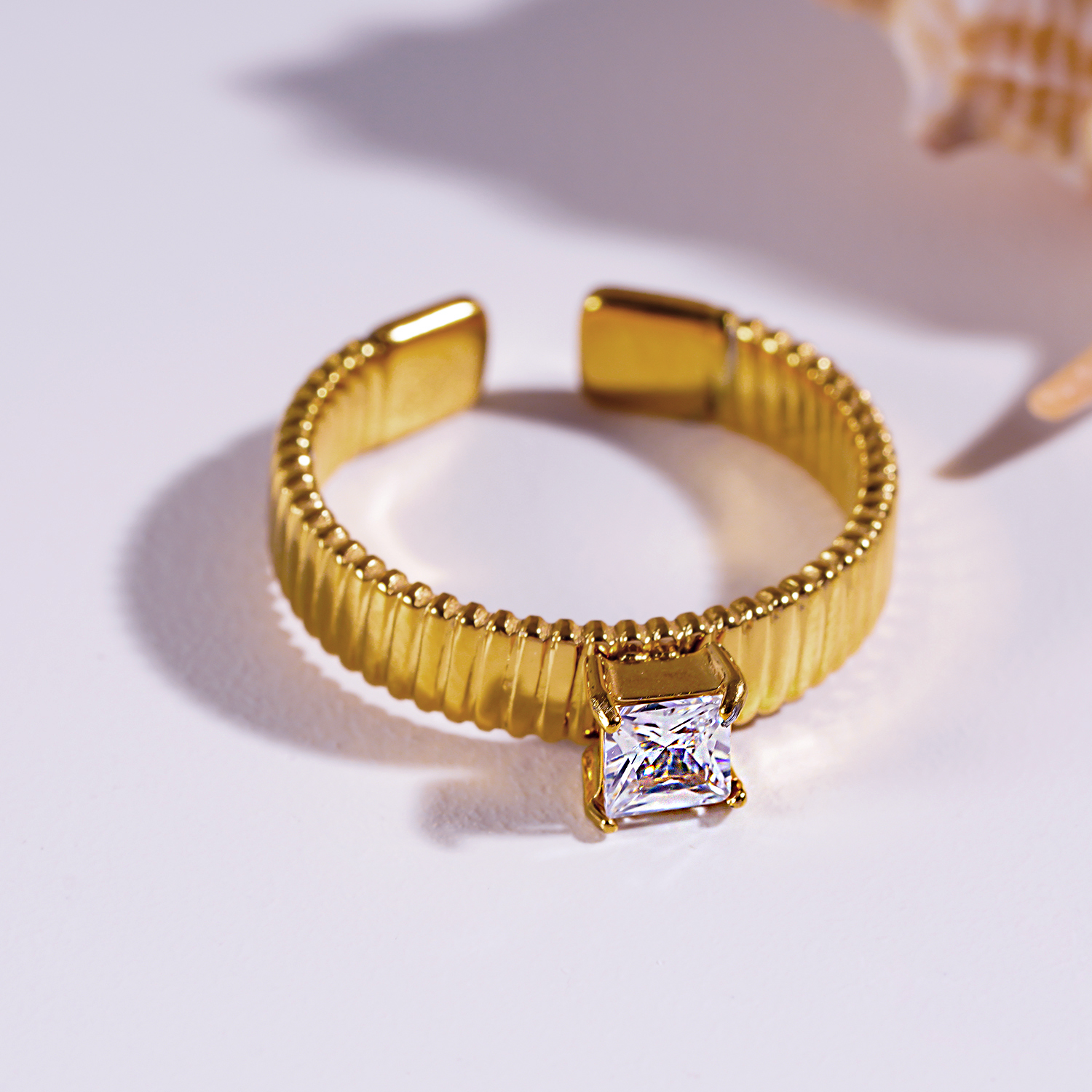 HACKNEY NINE英国伦敦轻奢饰品镶嵌方钻18K镀金单环简约个性戒指