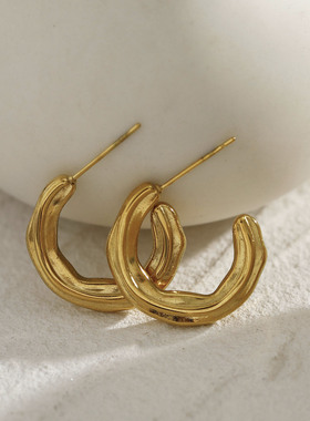 欧美轻奢重工抽象肌理个性C型耳环18K镀金气质