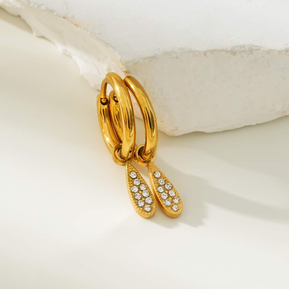 精致水滴两戴耳环18K镀金欧美风