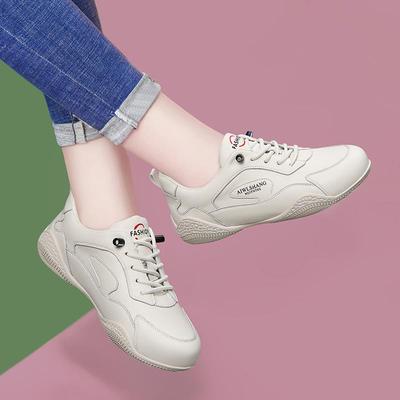 真皮小白鞋女款2025新款爆款春季跑步旅游平底软底运动休闲阿甘鞋