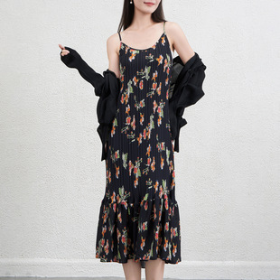 夏日免搭配裙套装新款优雅花苞开衫上衣显瘦碎花吊带连衣裙两件套