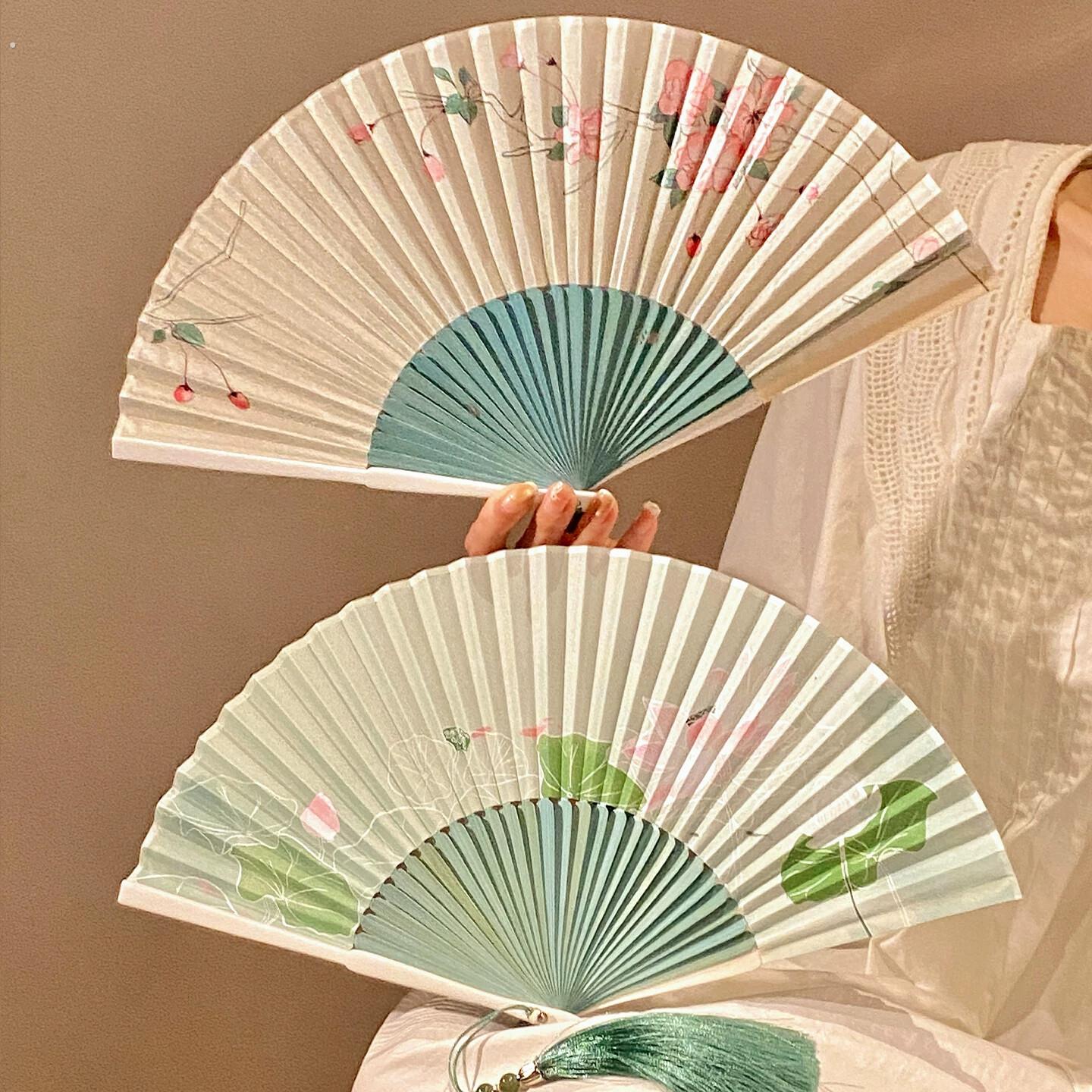 新中式海棠折叠扇子女夏天便携随身中国风汉服舞蹈扇绿色竹扇家用