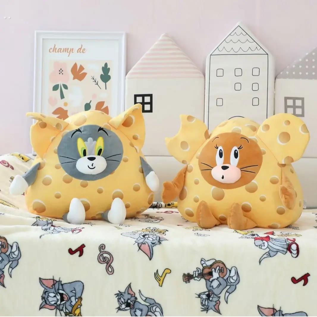 猫和老鼠奶酪抱枕被子两用空调毯办公室午睡枕头毯子二合一靠枕