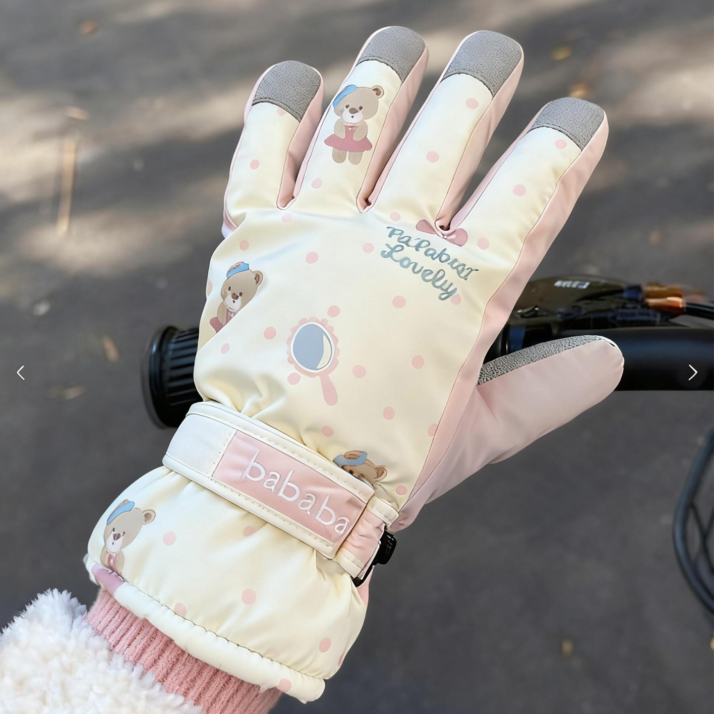 可爱小熊骑行手套骑自行车电动摩托车分指手套女冬天保暖防寒防风