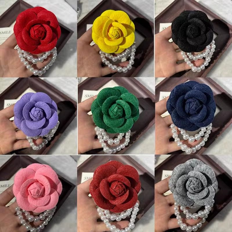 高级小香风山茶花珍珠吊坠胸针大衣西装别针配饰法式小众精致胸花,饰品/流行首饰/时尚饰品新,胸针,淘宝优惠券,粉丝福利购,淘宝优惠卷