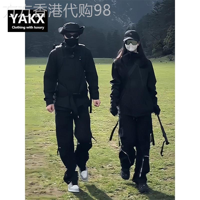 高端黑武士防水冲锋衣套装男款春秋季2026新款爬山露营工装裤子女