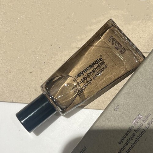 台湾eyecandle滚珠香水油