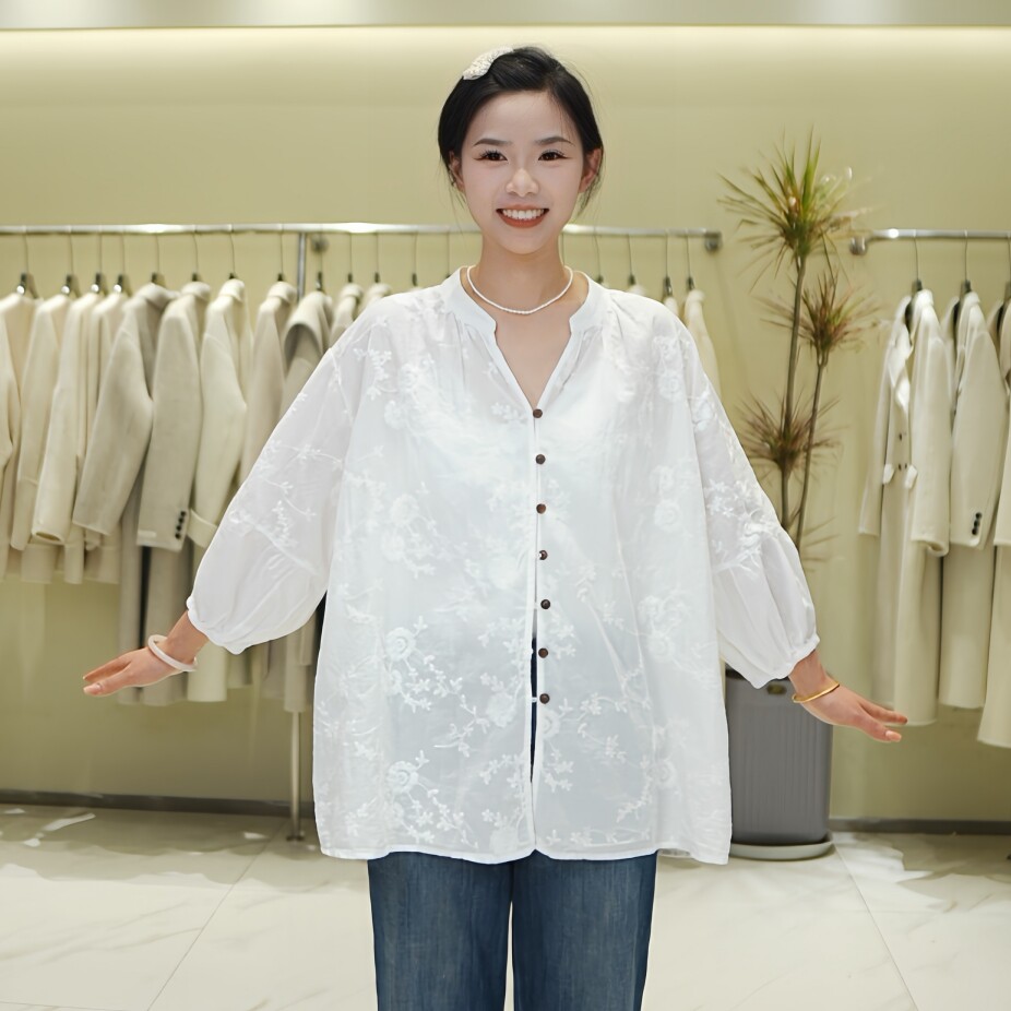 全棉精梳棉重工提花刺绣宽松衬衫衬衫