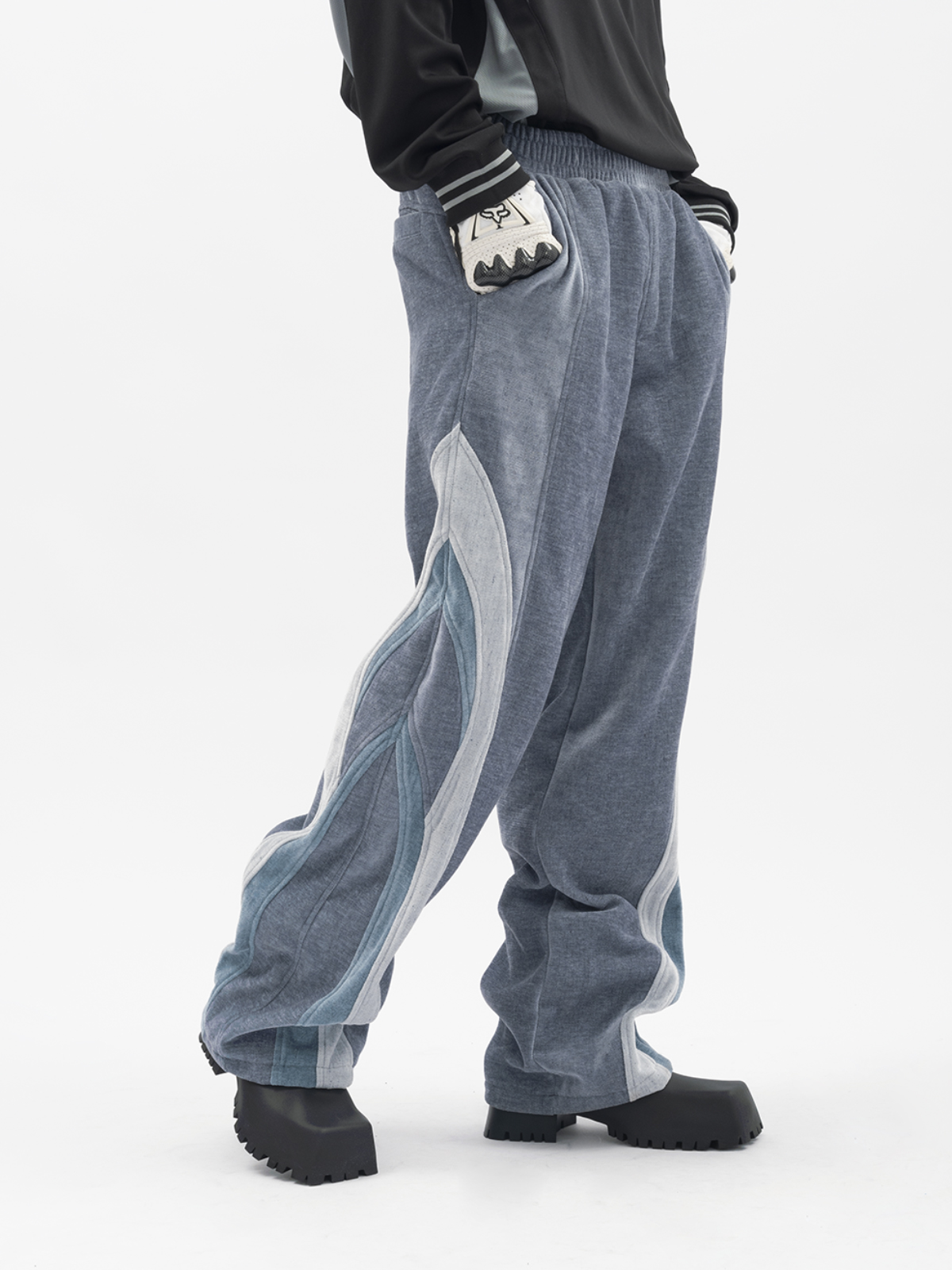 opfor阔腿裤微喇叭休闲拼色卫裤