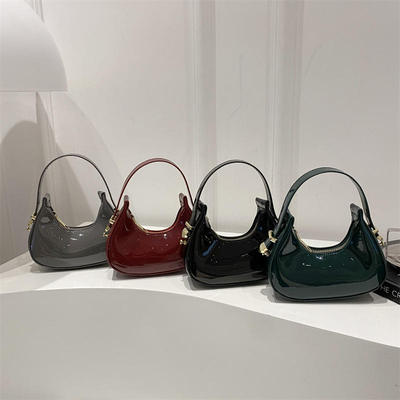 Frenchstylenichehighendha