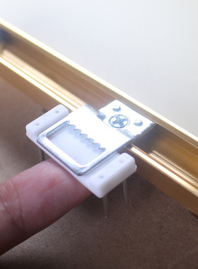 New aluminum alloy photo frame with serrated crystal hangin