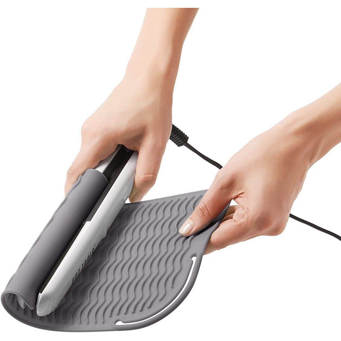 Portable high-temperature and heat-resistant pad, silicone