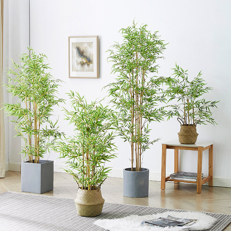 Simulated bamboo potted plants, indoor courtyards, shopping
