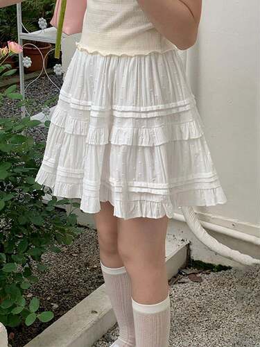 Short skirts for women白色蛋糕半身裙小个子显瘦短裙