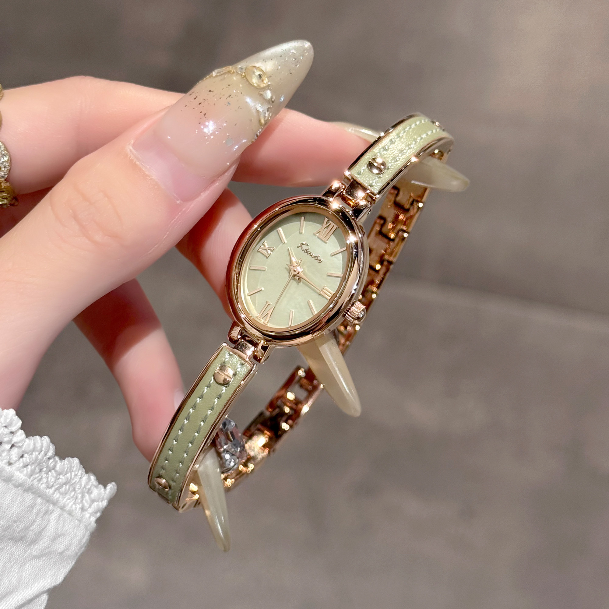 金米欧学生女款小巧精致轻奢手表