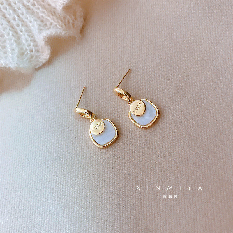 馨米娅贝壳方形耳环女精致简约气质高级感耳钉2025年新款潮耳饰韩,饰品/流行首饰/时尚饰品新,耳环,淘宝优惠券,粉丝福利购,淘宝优惠卷