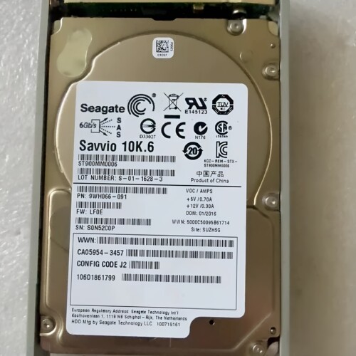 Fujitsu富士通CA07670-E714 CA05954-3457 900G SAS 2.5存储硬盘