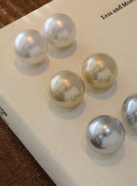 法式复古精致感馒头扁圆珍珠耳环女气质温柔小众轻奢百搭耳钉