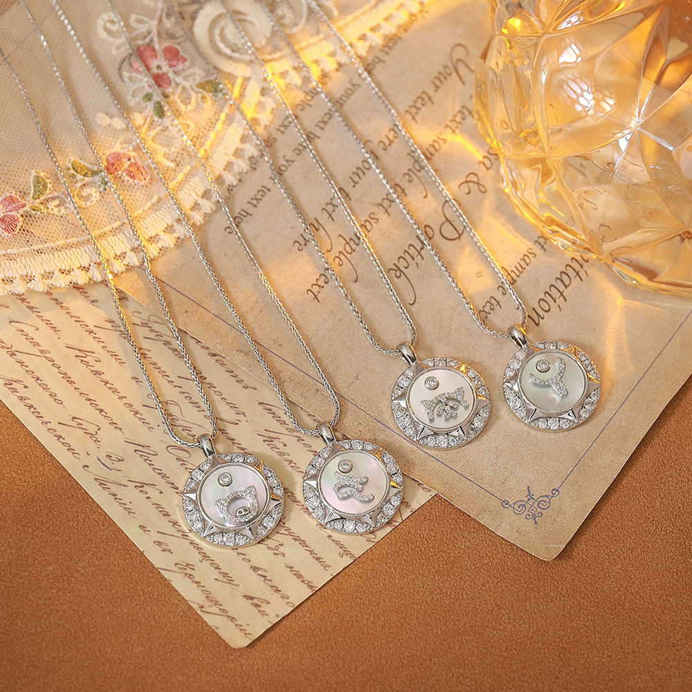 艾妮贝妮新款微镶十二生肖系列天然贝母生辰项链时尚可抽拉毛衣链