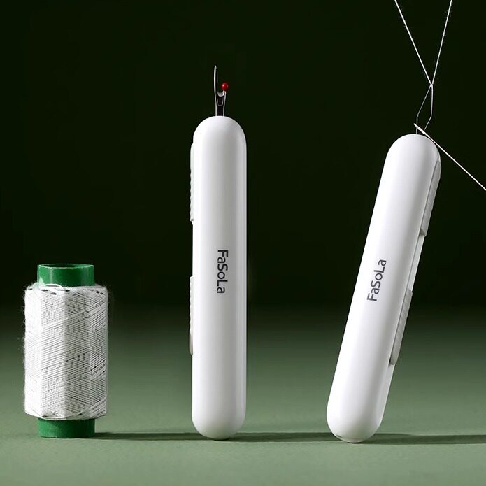 日本二合一穿针拆线器多功能家用老人专用手工缝纫工具挑线器
