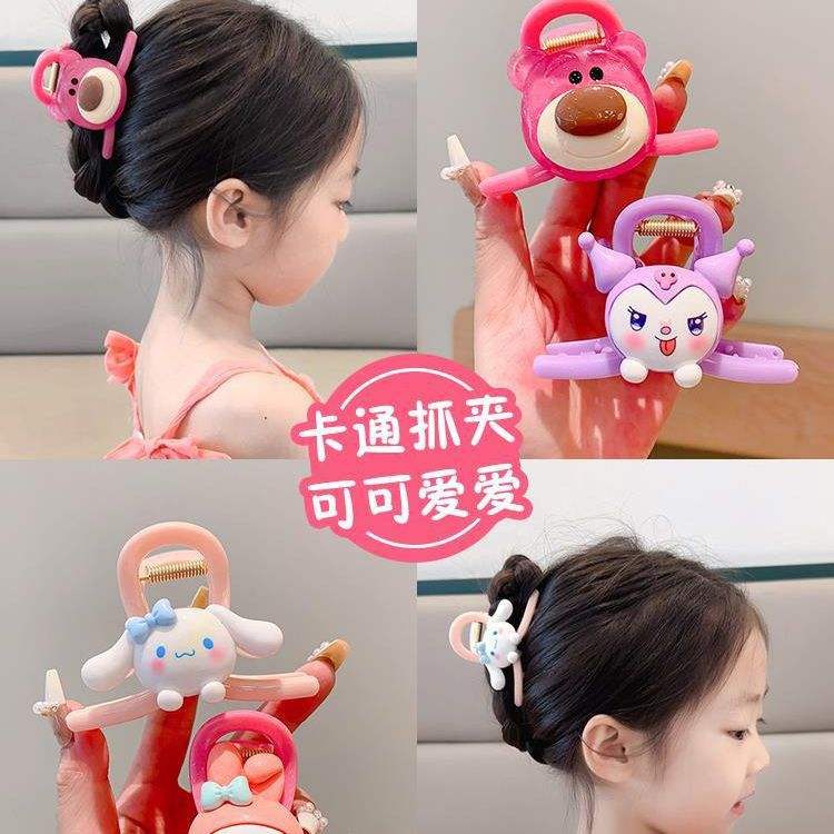 儿童卡通可爱草莓熊抓夹女童丸子头盘发女孩后脑勺头饰多巴胺发饰