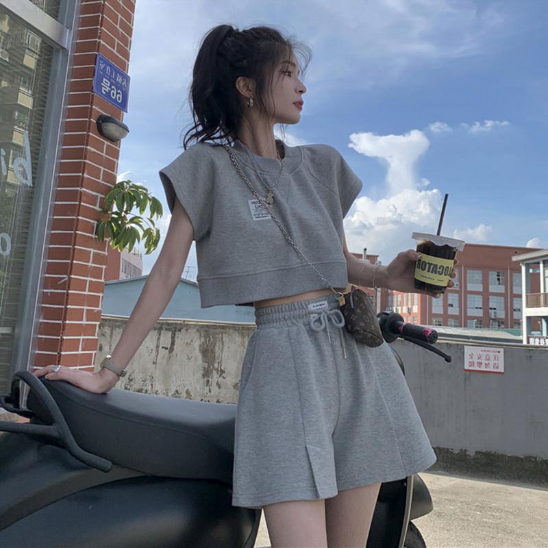 休闲运动套装女夏季2025新款时尚洋气短袖卫衣阔腿短裤跑步两件套