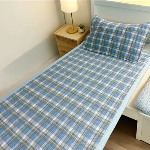 四季款学生宿舍单人床盖防滑