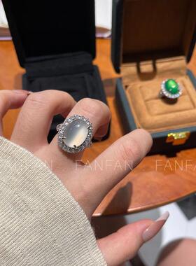 天然高冰鸽子蛋大蛋面戒指轻奢气质玛瑙开口戒指千金华丽新式风