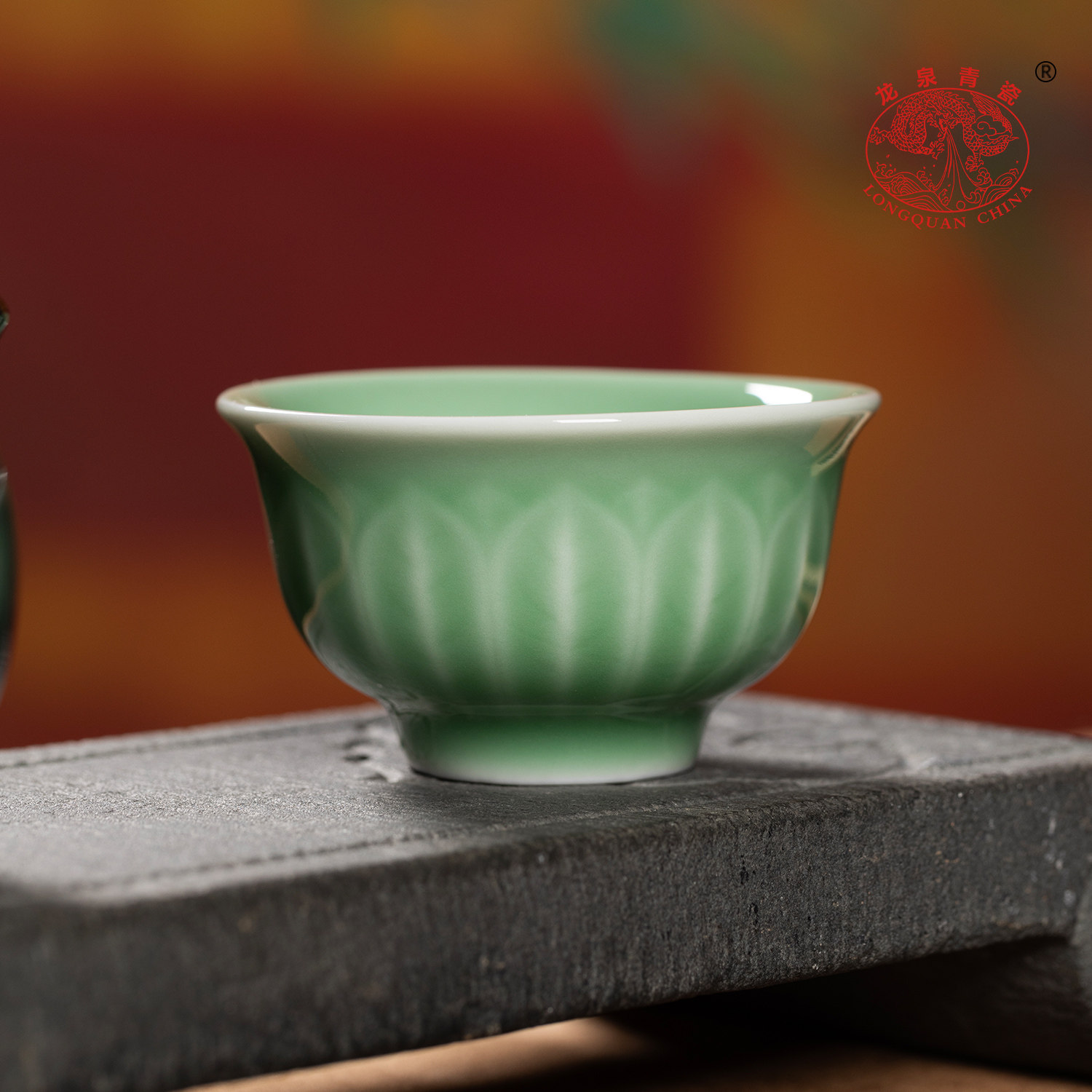 龙泉青瓷莲瓣主人杯功夫品茗茶杯图片