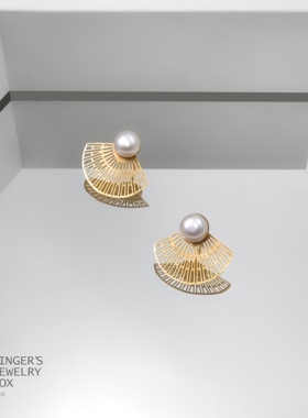 jinger法国原创设计师小众女时尚高级感雕花扇形天然珍珠耳钉耳环