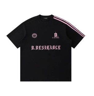 D.Desirable Vintage Sports Sence-复古织带贴灌篮T恤