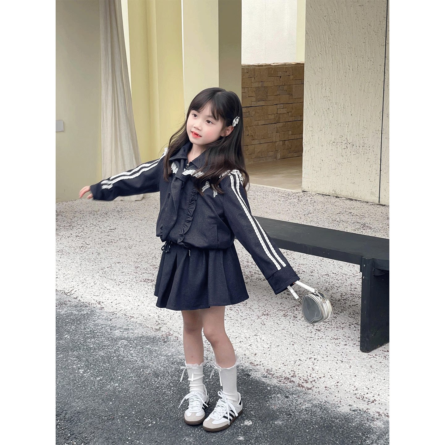 2025女童春秋季新款时尚韩系小清新百搭休闲半身裙两件套套装