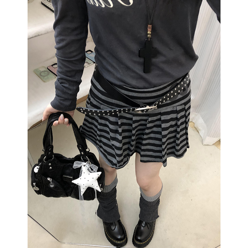 美式复古灰色条纹印花百褶半身裙女2025年秋冬新款辣妹修身短裙子