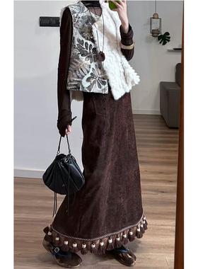 新中式复古棕色牛仔半身裙秋冬小众拼接设计感流苏直筒裙子长款女