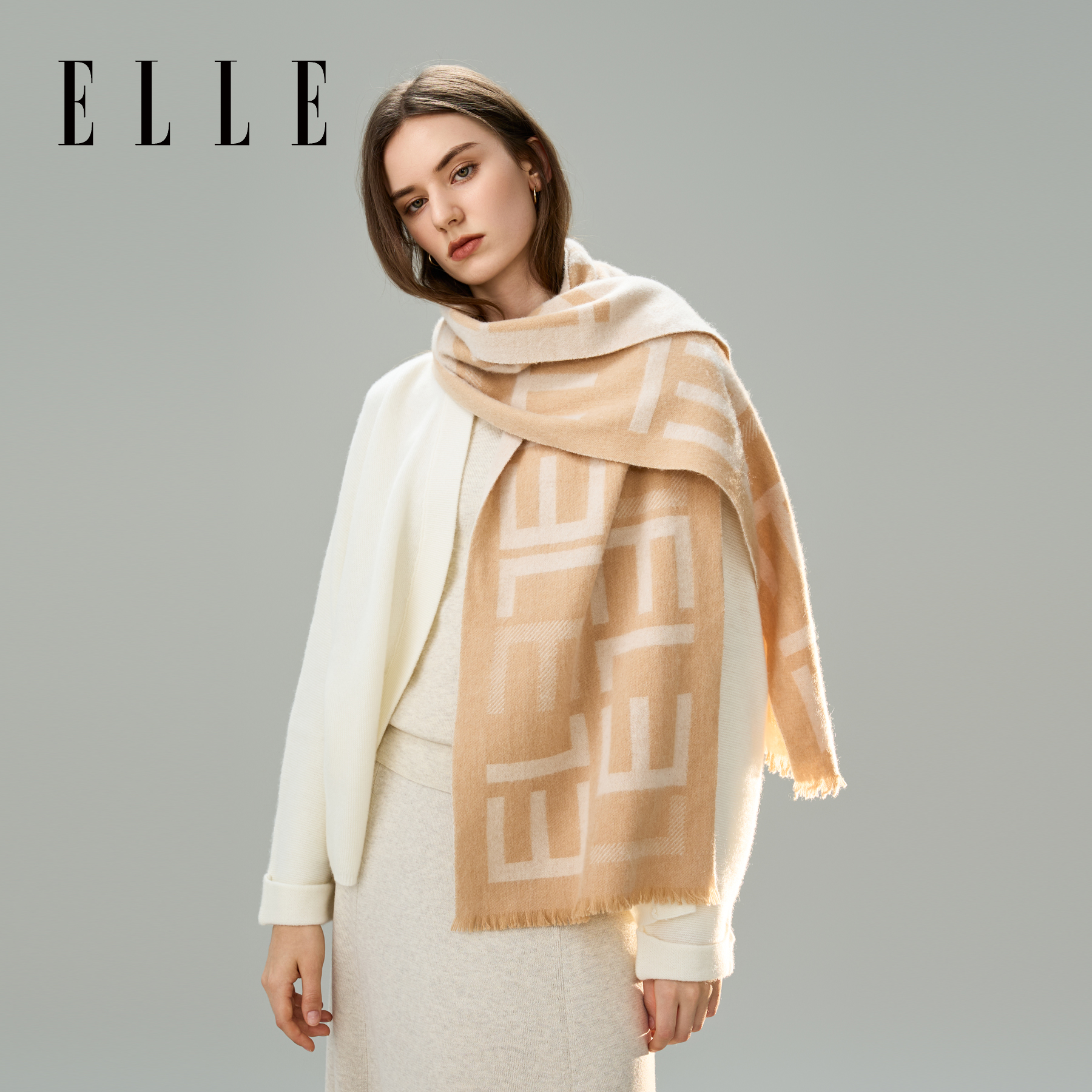 ELLE绵羊毛围巾女士秋冬季户外保暖时尚百搭含羊绒围脖送礼礼盒装