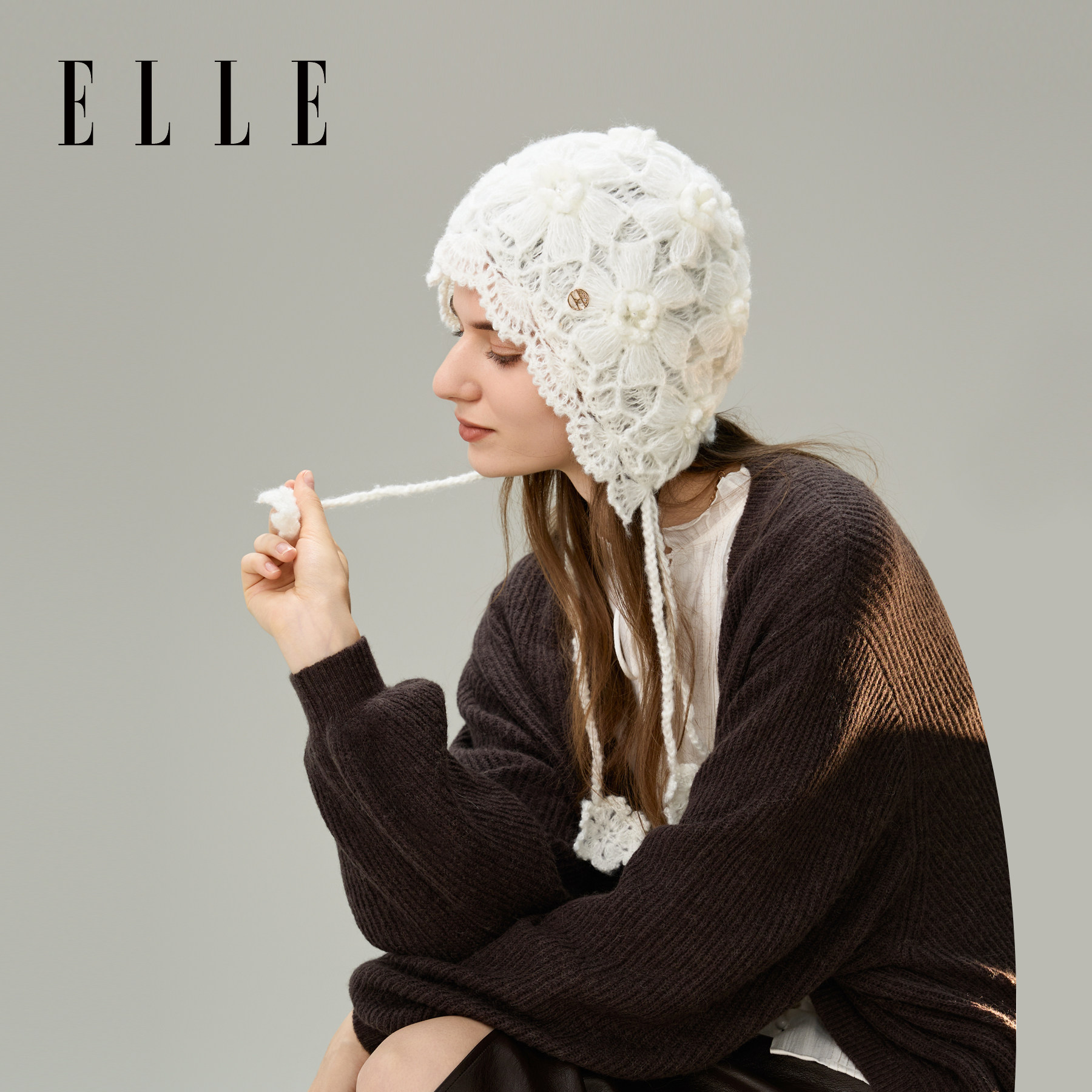 ELLE手钩花朵帽秋冬季户外女士户外时尚百搭花朵薄款针织毛线帽子