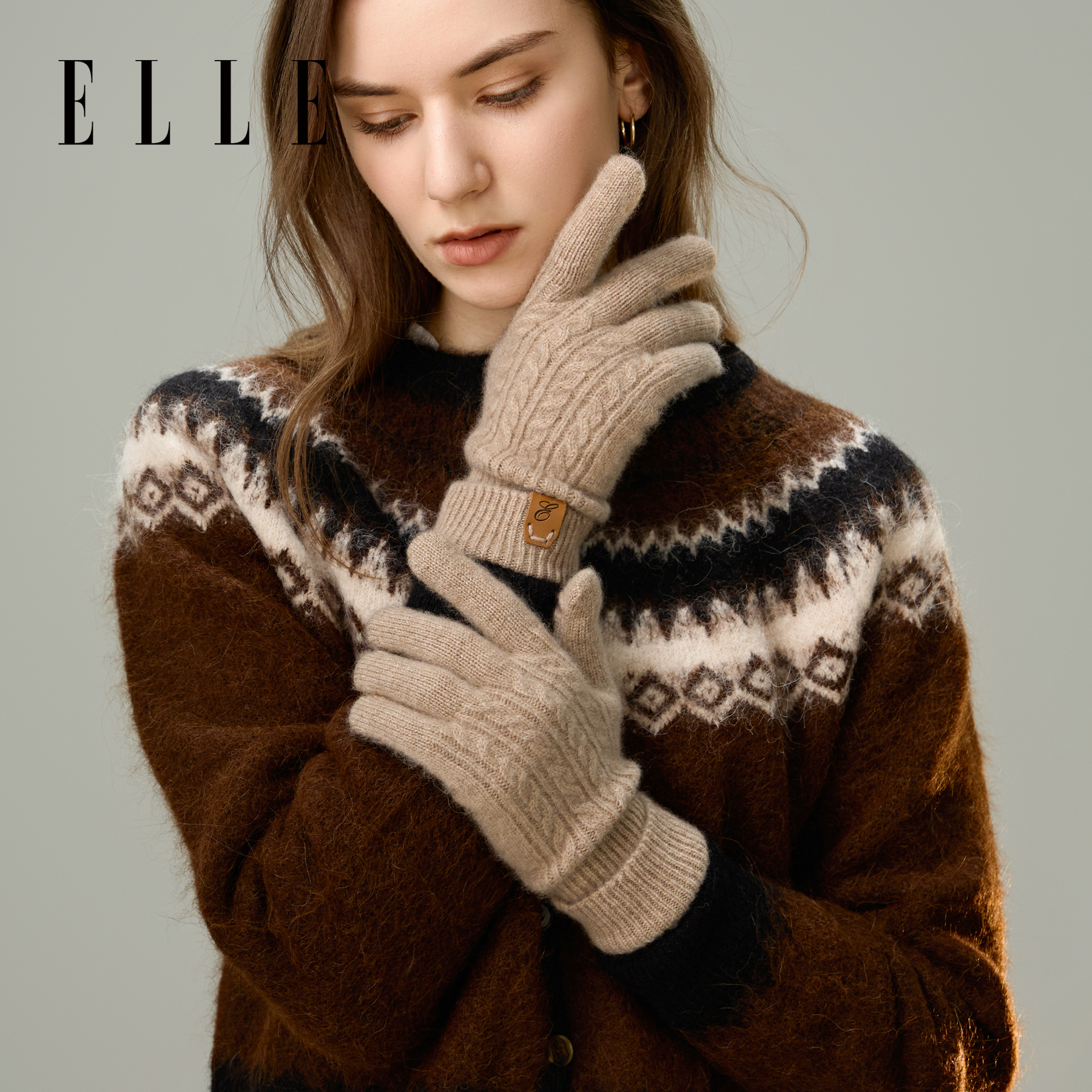ELLE100%山羊绒针织绞花手套女士秋冬户外保暖时尚百搭送礼礼盒装