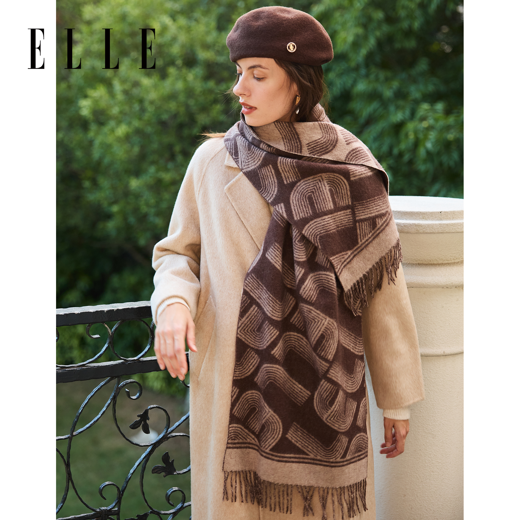 ELLE100%绵羊毛字母提花围巾