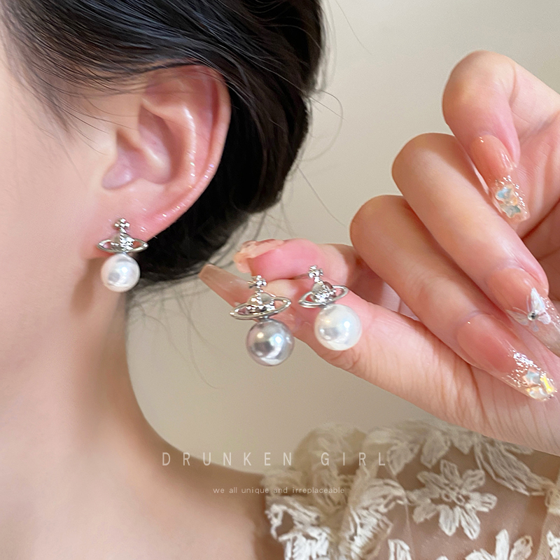 2025新款西太后珍珠耳钉女