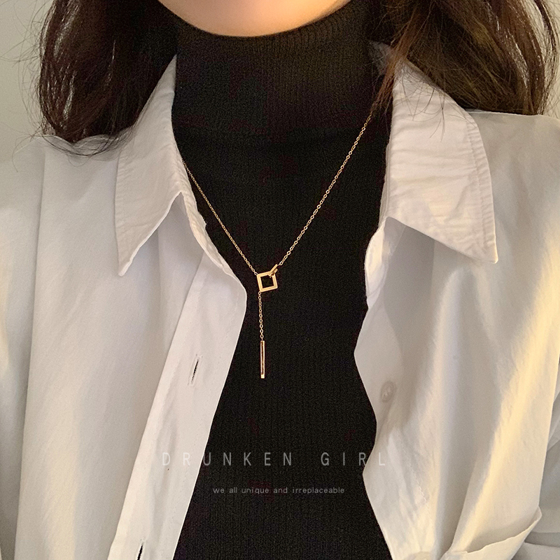 钛钢不掉色装饰毛衣项链女秋冬