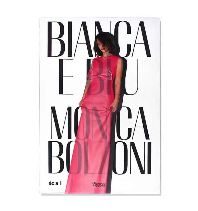 现货 Bianca e Blu Monica Bolzoni 意大利服装设计师莫尼卡博尔佐尼的设计 时尚服装设计 英文原版